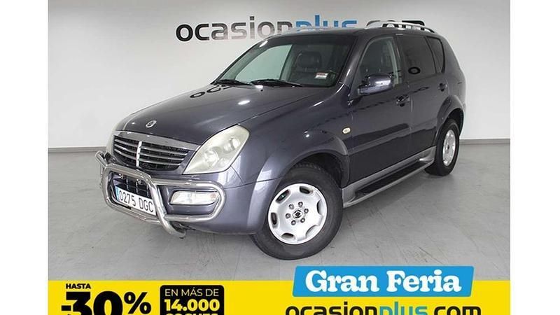 Gris Usado 2005 Ssangyong Rexton SUV | 4900 € (Precio justo) - Imagen 1/4