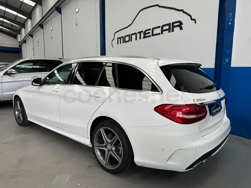 Usado Mercedes C220 AMG 170 CV (125 kW) 2015 Blanco Familiar