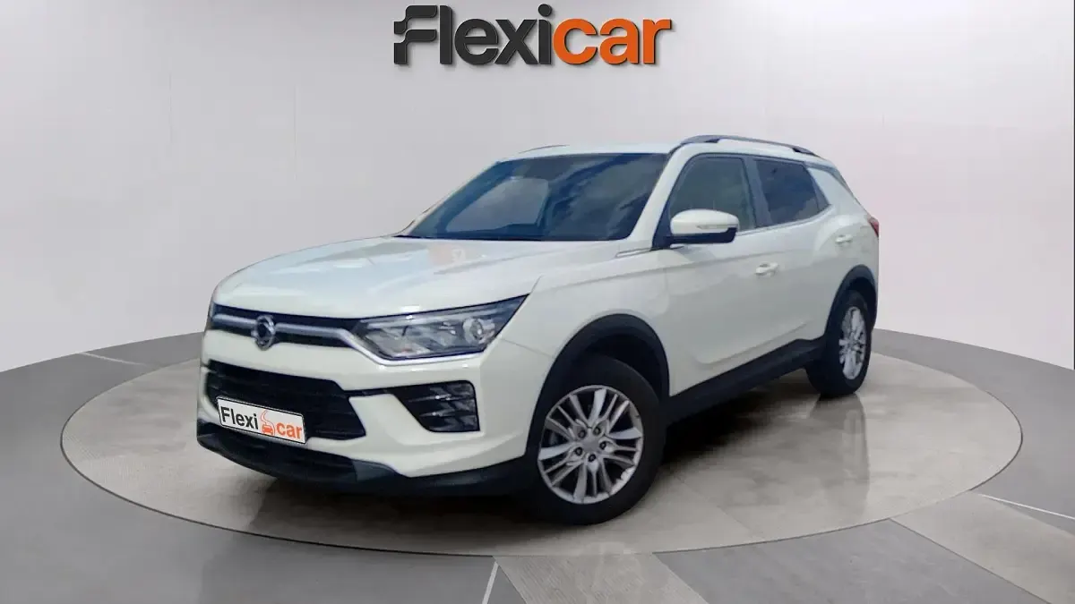 Usado SsangYong Korando 150 CV (110 kW) 2022 Blanco SUV