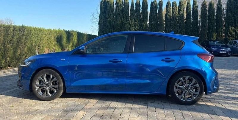 Usado Ford Focus ST-Line X 155 CV (114 kW) 2023 Azul Utilitario