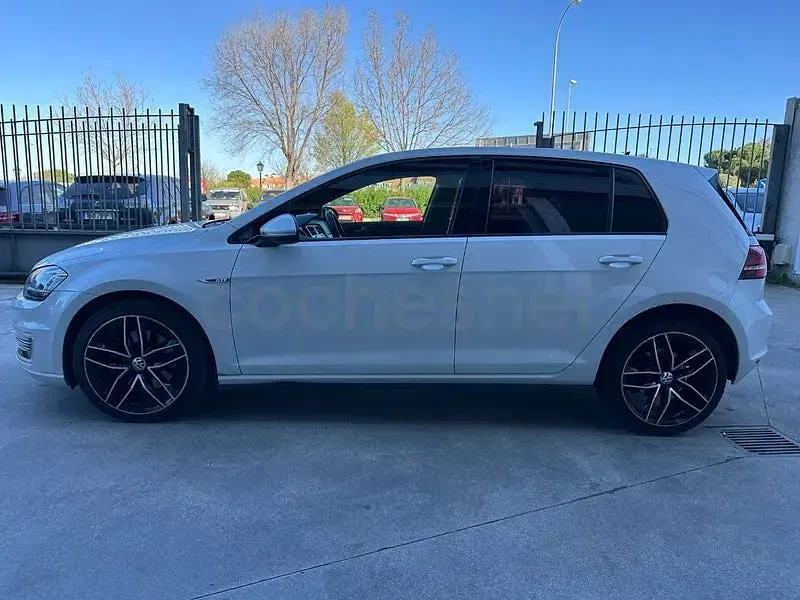 Usado VW Golf VII GTE 204 CV (150 kW) 2015 Blanco Berlina