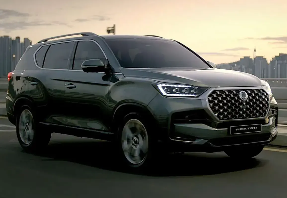 Usado SsangYong Rexton Limited 181 CV (133 kW) 2019 Blanco SUV