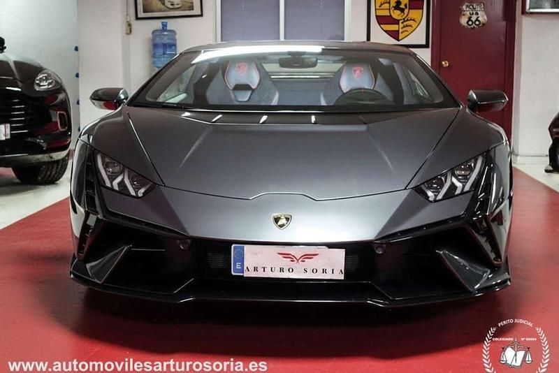 Usado Lamborghini Huracán 640 CV (470 kW) 2023 Gris / plata Coupe