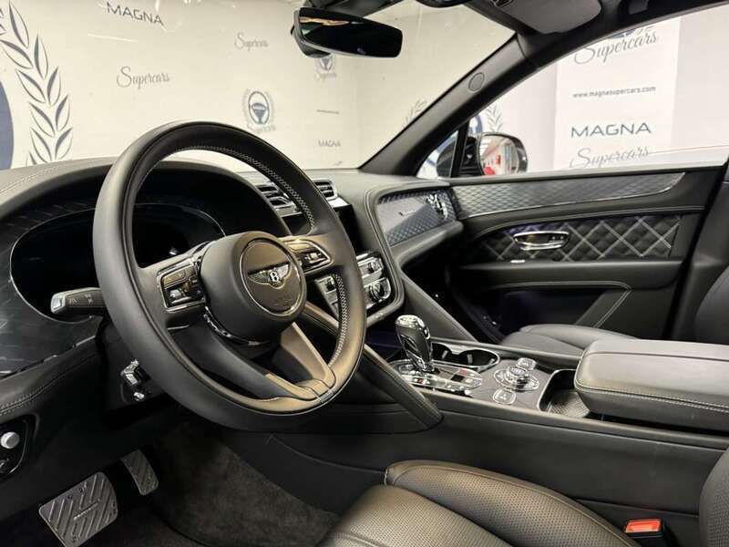 Usado Bentley Bentayga 635 CV (467 kW) 2021 Gris SUV
