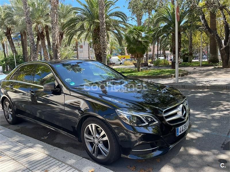 Usado Mercedes E200 Avantgarde 136 CV (100 kW) 2013 Negro Berlina
