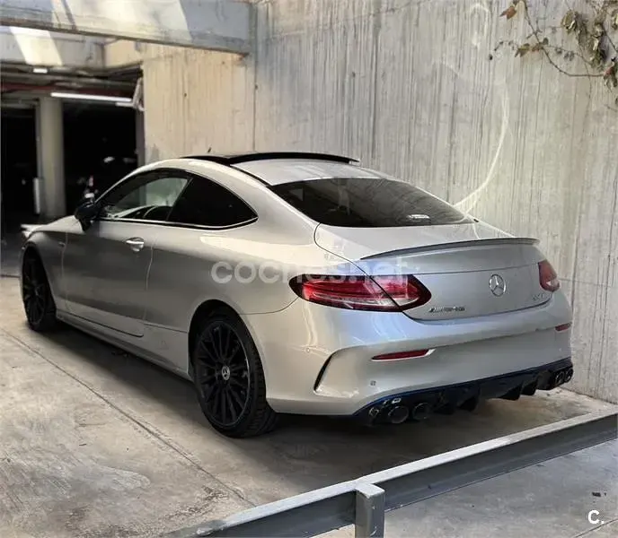 Usado Mercedes C43 AMG 390 CV (286 kW) 2018 Gris / plata Coupe