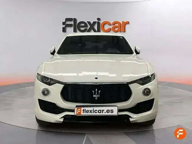 Usado Maserati Levante 275 CV (202 kW) 2017 Blanco SUV
