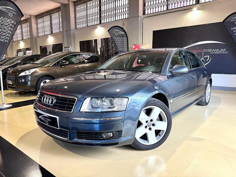 Azul Usado 2003 Audi A8 Berlina | 6900 € (Precio justo) - Imagen 1/1