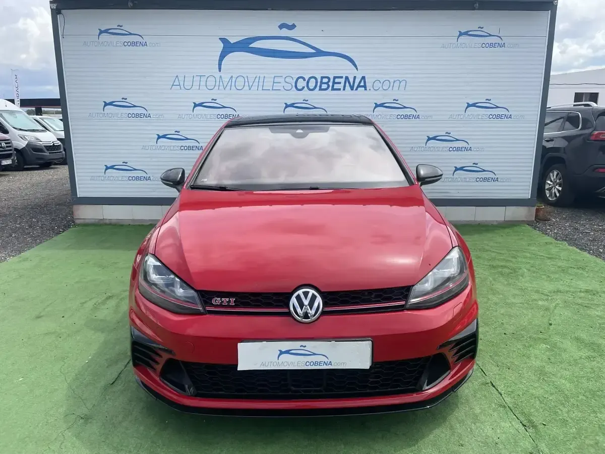 Usado VW Golf VII GTI Clubsport 265 CV (194 kW) 2016 Rojo Utilitario