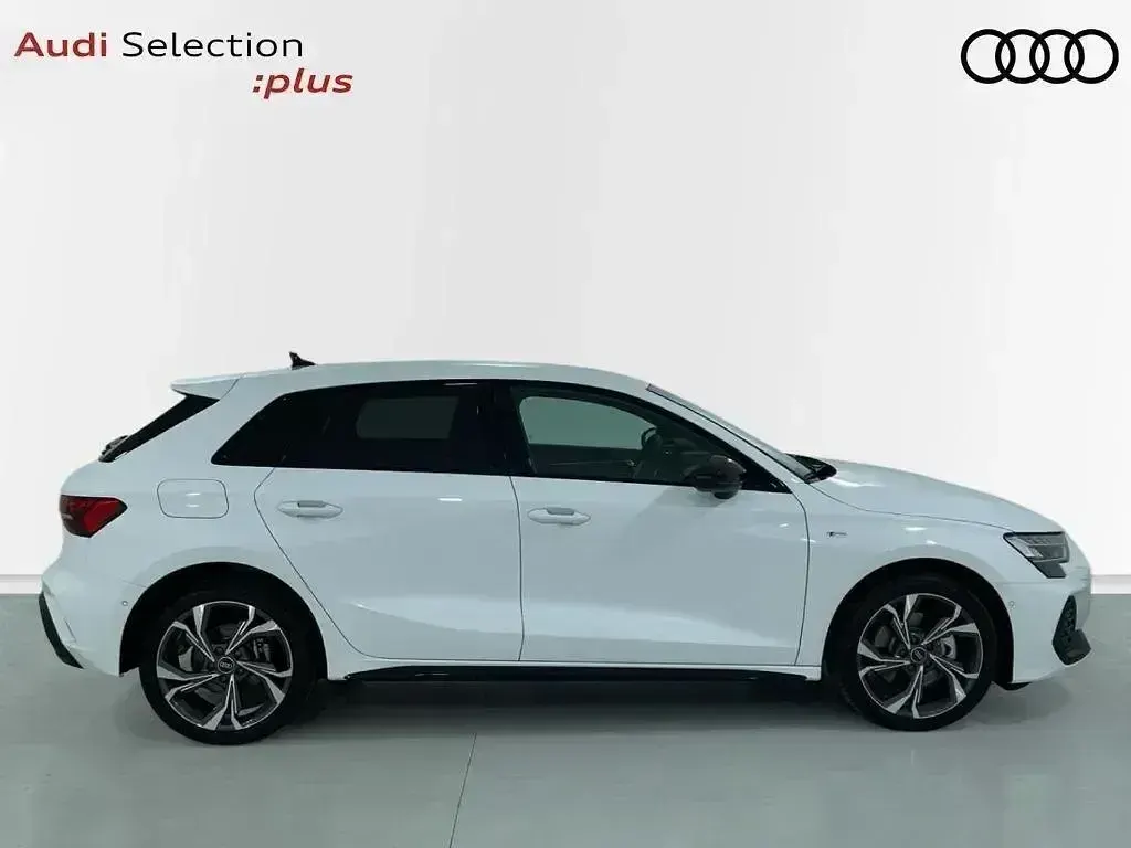 Nuevo Audi A3 e-tron S-Line 204 CV (150 kW) 2025 Blanco Utilitario
