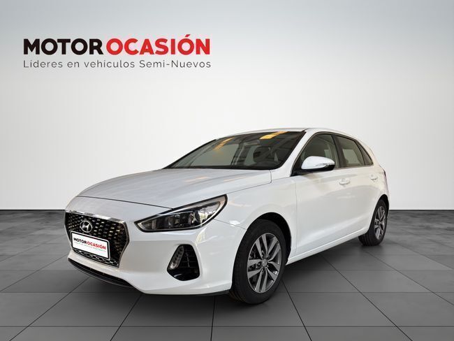 Usado Hyundai i30 120 CV (88 kW) 2018 Blanco