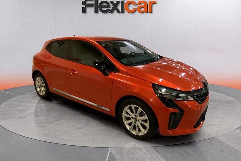 Naranja Usado 2023 Renault Clio V Evolution Berlina | 16.290 € (Precio justo) - Imagen 1/4