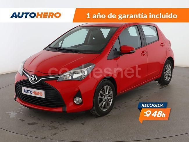 Rojo Usado 2017 Toyota Yaris City Berlina | 9899 € (Precio justo) - Imagen 1/3