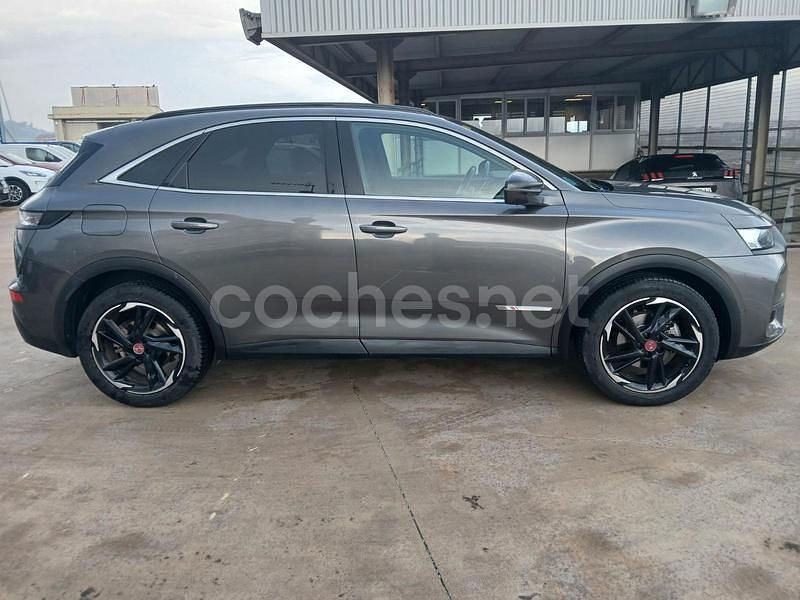 Usado DS Automobiles DS7 Crossback 131 CV (96 kW) 2020 Gris / plata SUV
