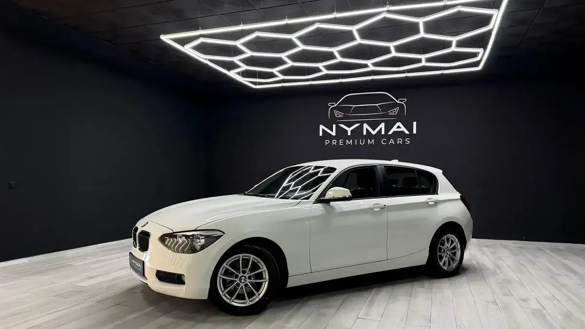 Usado BMW 116 Sport Line 116 CV (85 kW) 2013 Blanco Utilitario