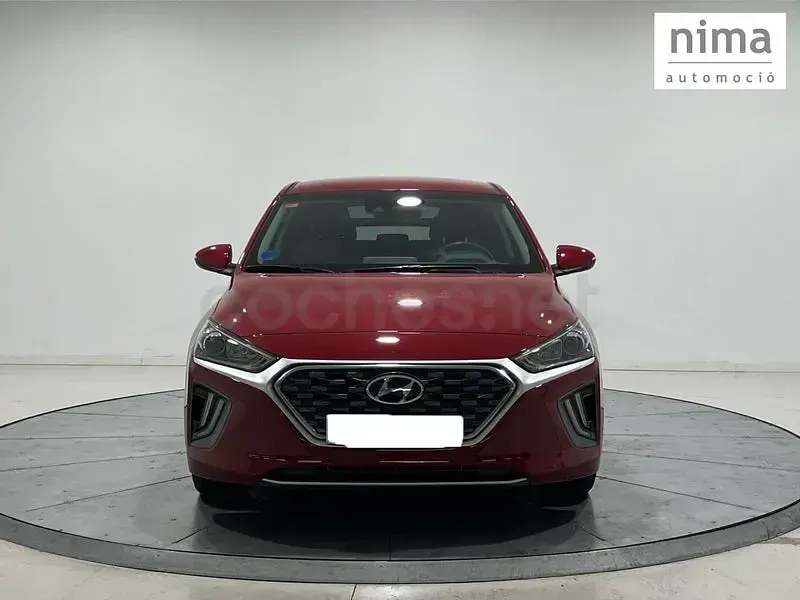 Usado Hyundai Ioniq 141 CV (103 kW) 2021 Rojo Utilitario
