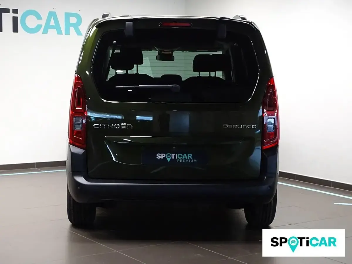 Nieuw Citroën Berlingo 100 PK (73 kW) 2026 Groen MPV