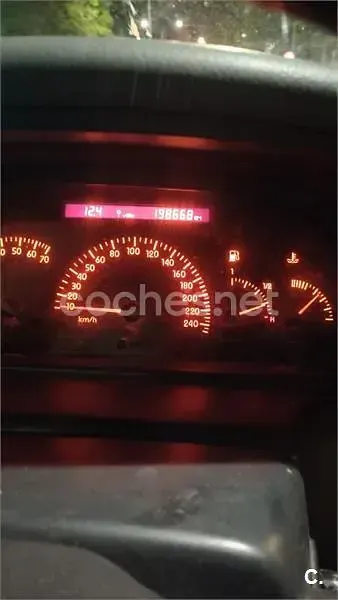 Usado Renault Laguna 110 CV (80 kW) 1999 Azul Berlina