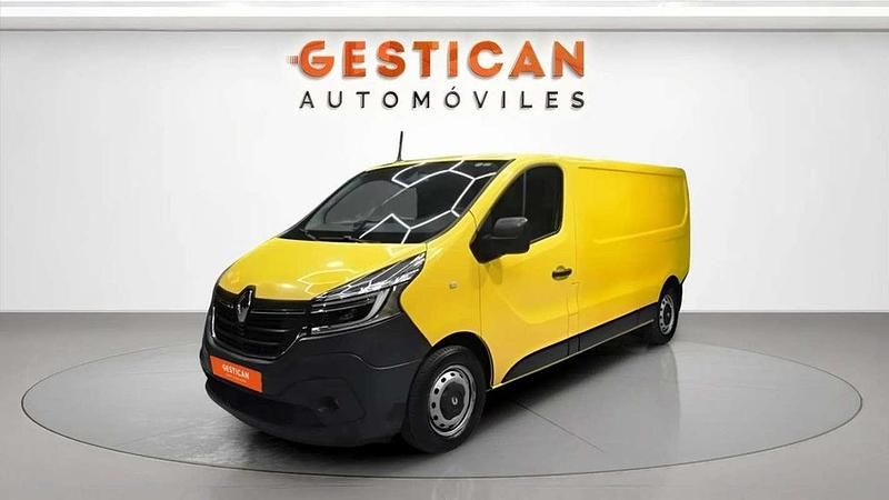 Usado Renault Trafic 120 CV (88 kW) 2021 Amarillo Monovolumen