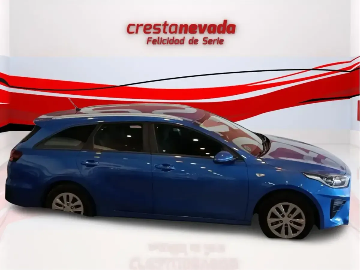 Usado Kia Ceed 120 CV (88 kW) 2020 Azul Utilitario