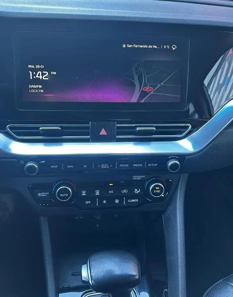 Używany Kia Niro 141 KM (103 kW) 2020 Szary SUV