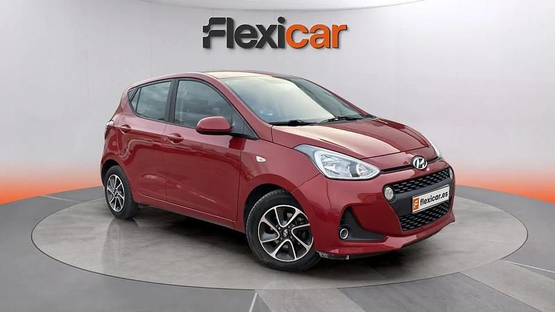 Usado Hyundai i10 87 CV (63 kW) 2017 Rojo Utilitario
