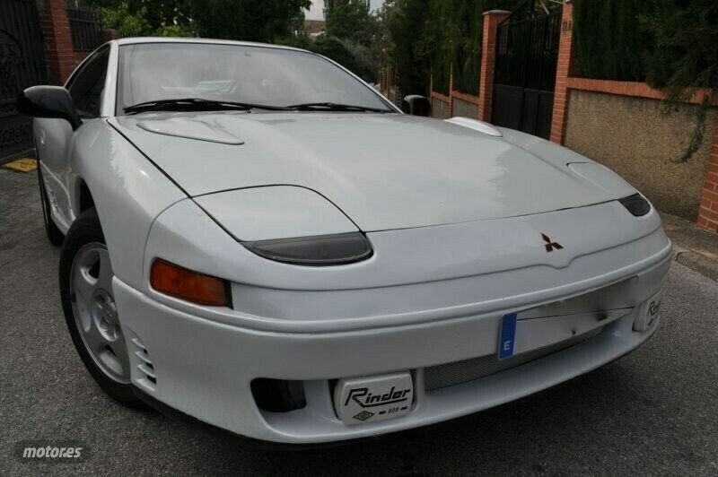 Usado Mitsubishi 3000 GT 286 CV (210 kW) 1992 Blanco Coupe