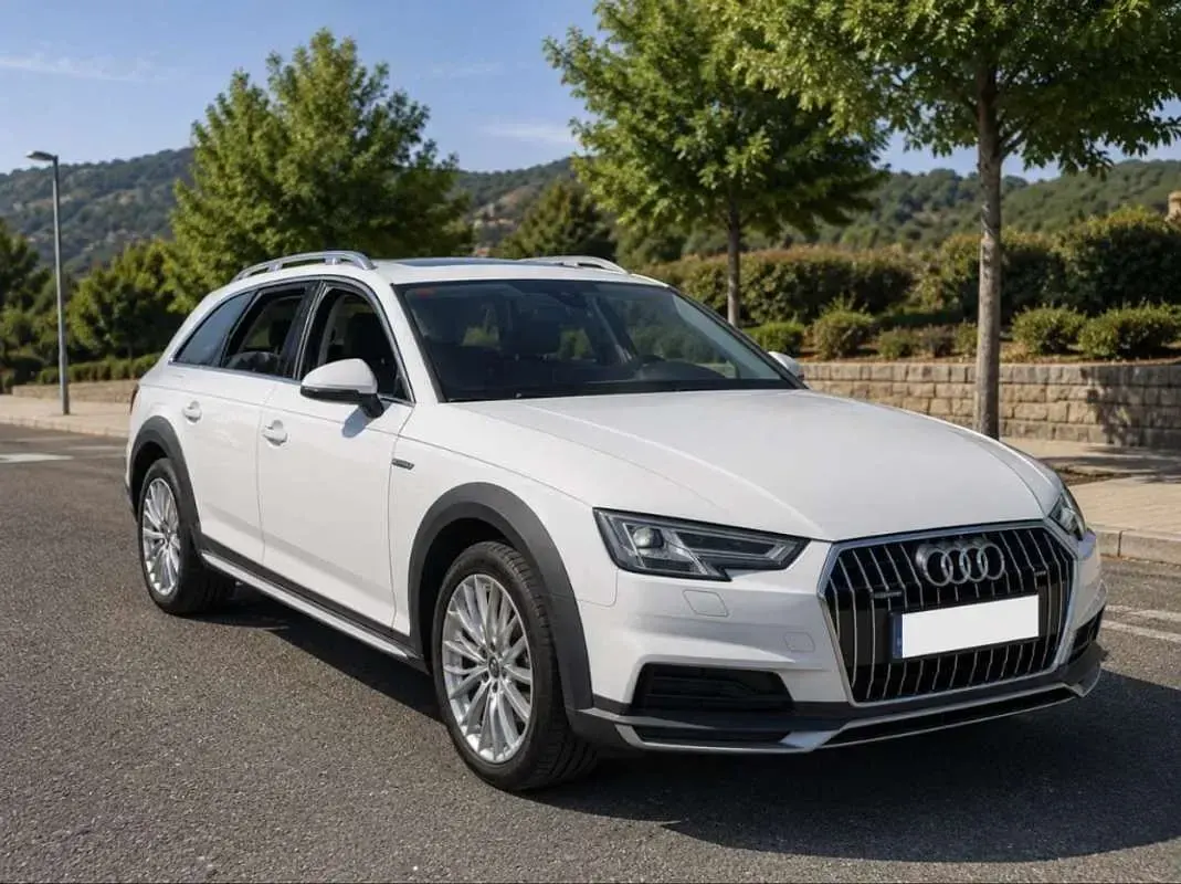 Usado Audi A4 Allroad 150 CV (110 kW) 2017 Blanco Familiar