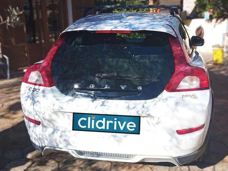 Usado Volvo C30 Drive Kinetic 110 CV (80 kW) 2012 Blanco Utilitario