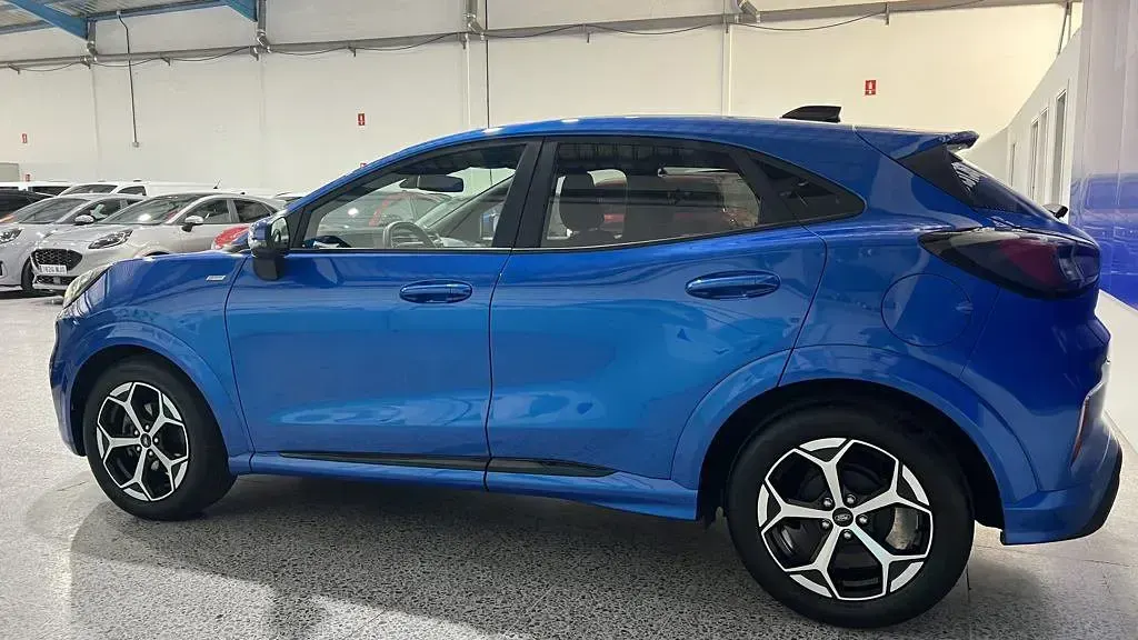 Usado Ford Puma ST-Line 125 CV (91 kW) 2025 Azul desert island (metalizado) SUV