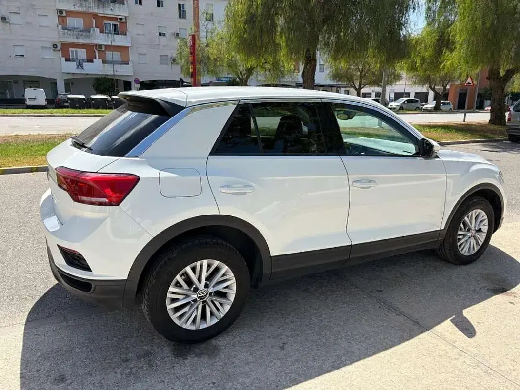 Usado VW T-Roc Edition 116 CV (85 kW) 2021 Blanco SUV