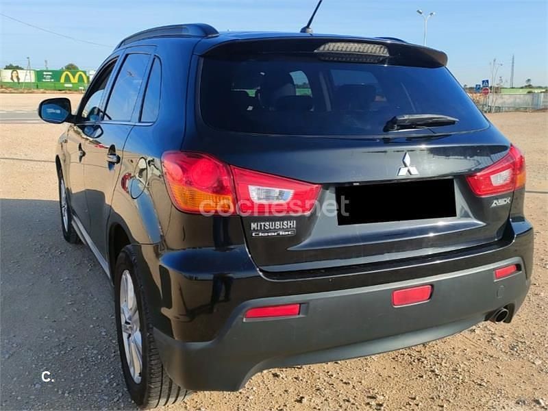 Usado Mitsubishi ASX 150 CV (110 kW) 2011 Negro SUV