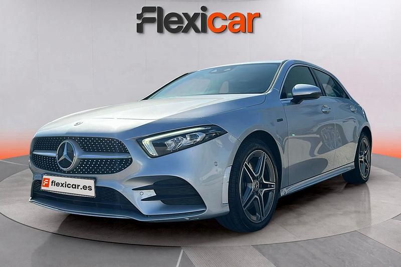 Usado Mercedes A250 218 CV (160 kW) 2021 Gris Berlina