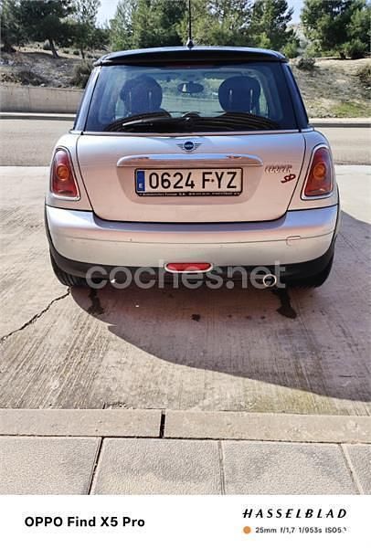 Usado Mini Cooper D 110 CV (80 kW) 2008 Gris / plata Utilitario