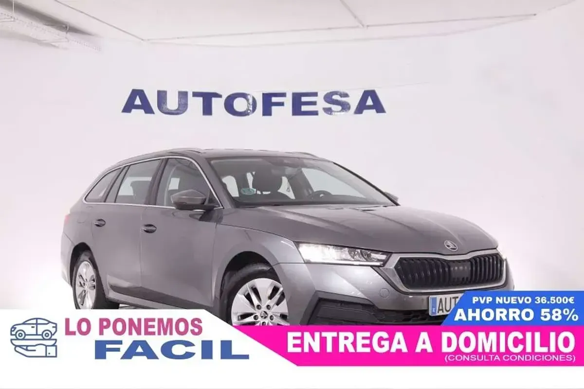 Usado Skoda Octavia Ambition 150 CV (110 kW) 2023 Familiar