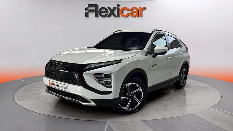Usado Mitsubishi Eclipse Cross 188 CV (138 kW) 2025 Blanco SUV
