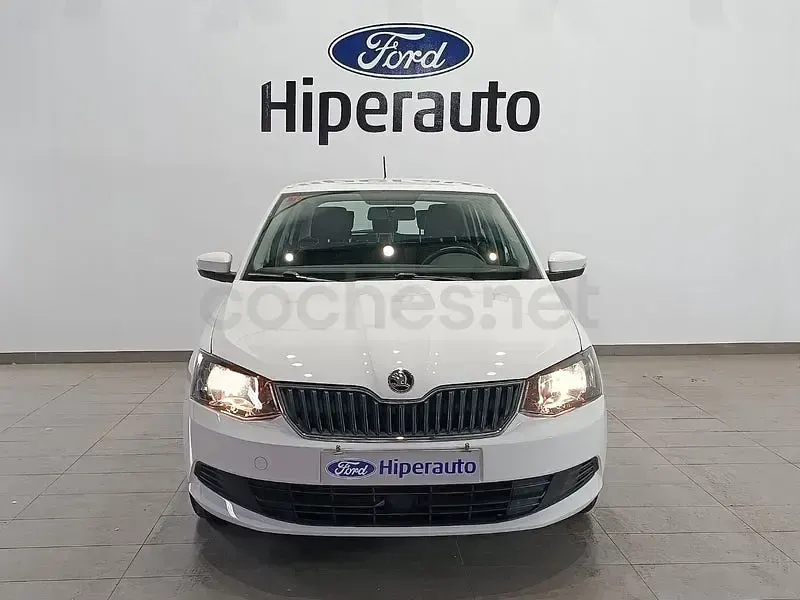 Usado Skoda Fabia Ambition 90 CV (66 kW) 2017 Blanco Berlina