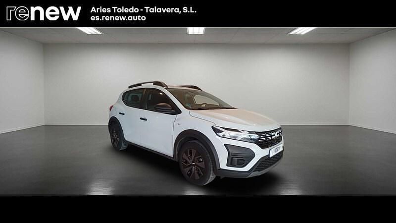 Blanco Usado 2024 Dacia Sandero Essentiel Berlina | 14.900 € (Precio justo) - Imagen 1/4