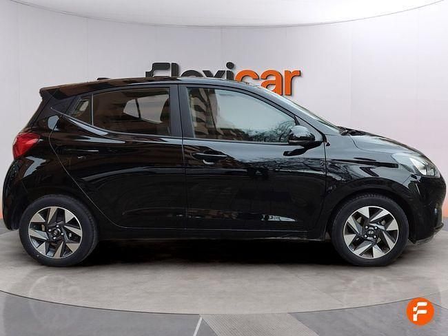Usado Hyundai i10 67 CV (49 kW) 2024 Negro Utilitario