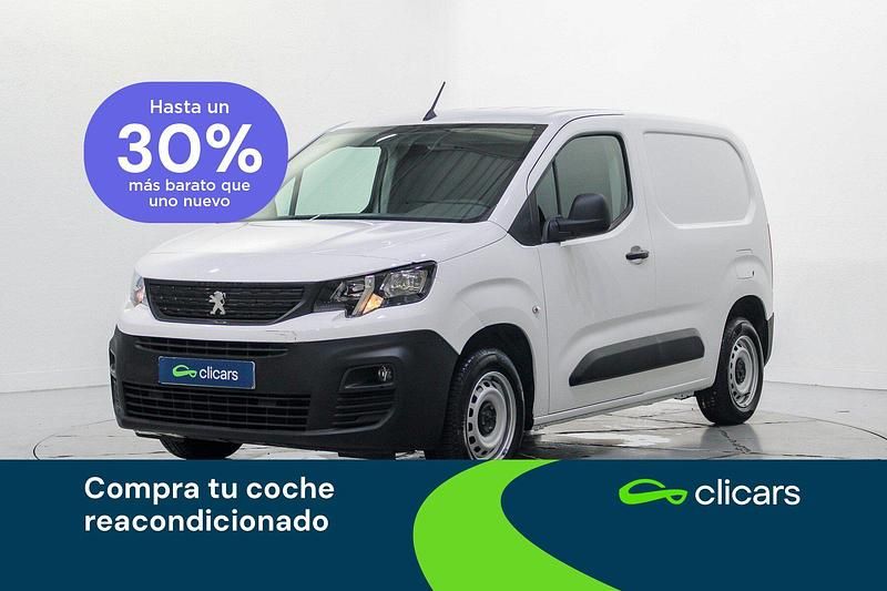 Blanco Usado 2021 Peugeot Partner S Monovolumen | 13.990 € (Un poco caro) - Imagen 1/4