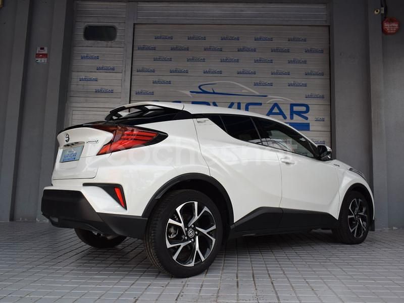 Usado Toyota C-HR Advance 122 CV (89 kW) 2019 Blanco SUV