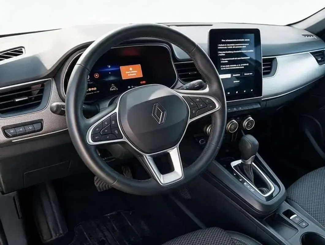 Usado Renault Arkana Techno 145 CV (106 kW) 2025 Gris SUV