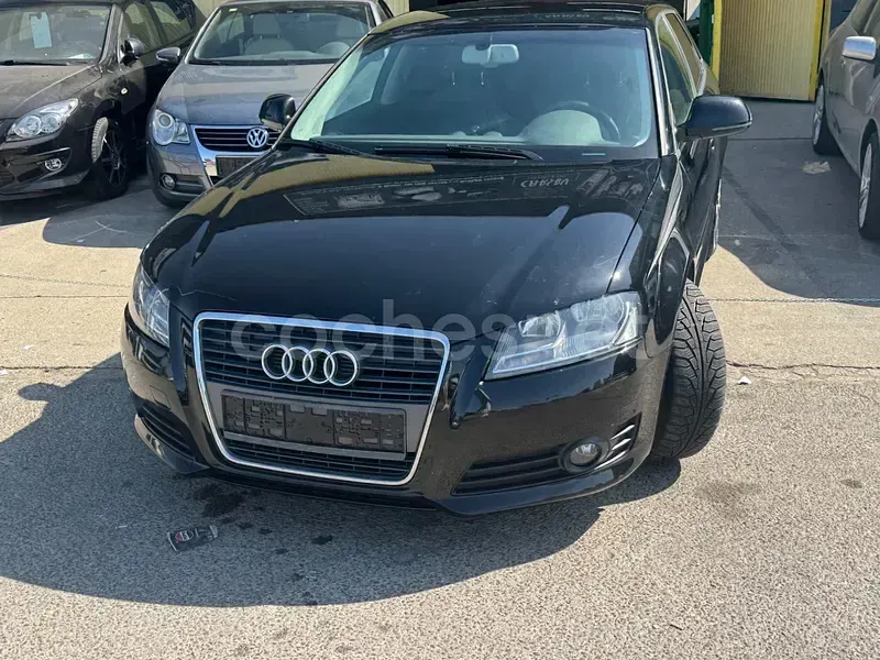 Usado Audi A3 Ambition 125 CV (91 kW) 2009 Negro Utilitario