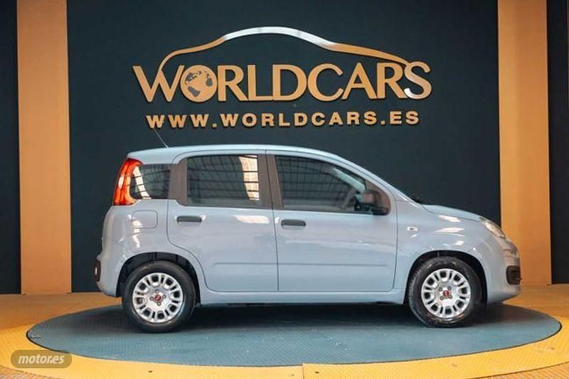 Usado Fiat Panda 69 CV (50 kW) 2022 Gris Berlina