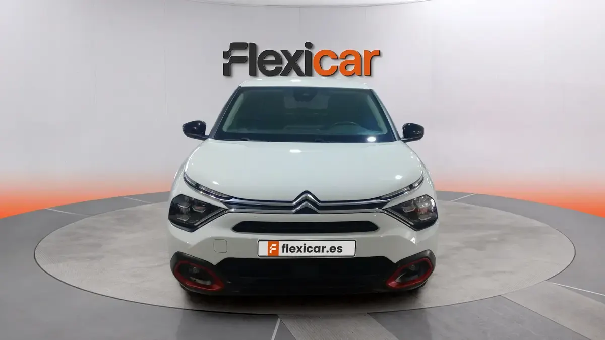 Usado Citroën C4 Feel 131 CV (96 kW) 2023 Blanco SUV