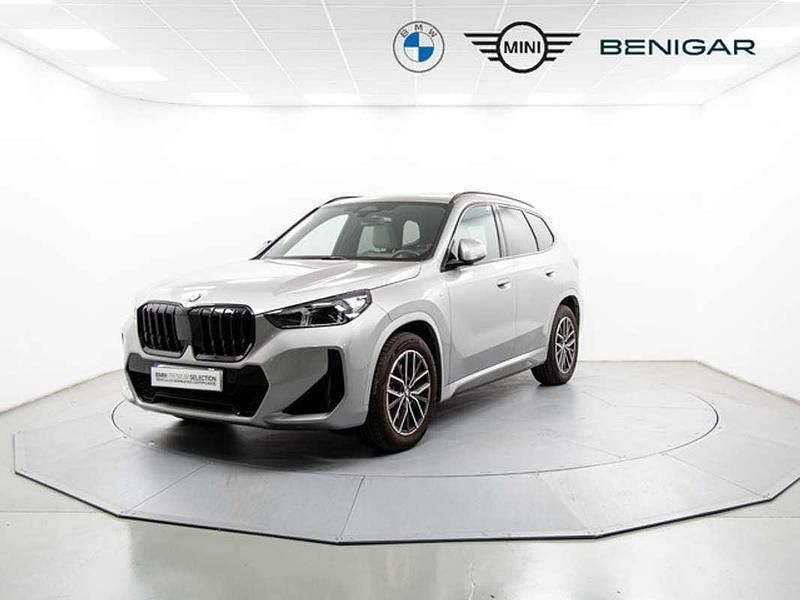 Plateado Usado 2023 BMW X1 Comfort Edition SUV | 42.850 € (Precio justo) - Imagen 1/4