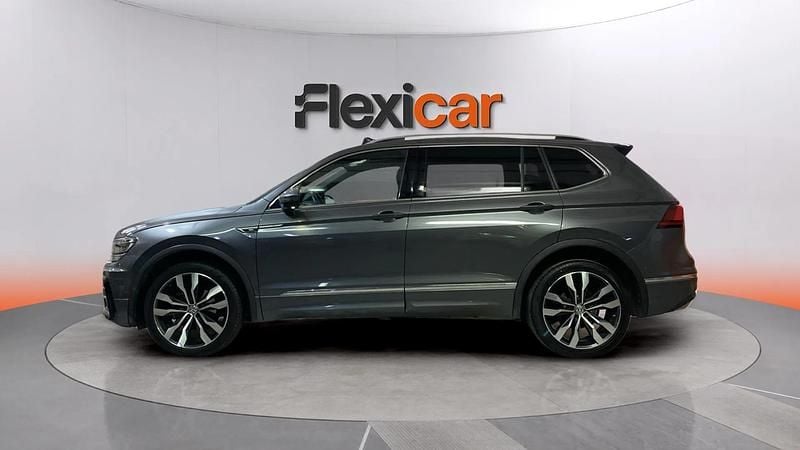 Usado VW Tiguan Allspace Sportline 150 CV (110 kW) 2019 Gris SUV