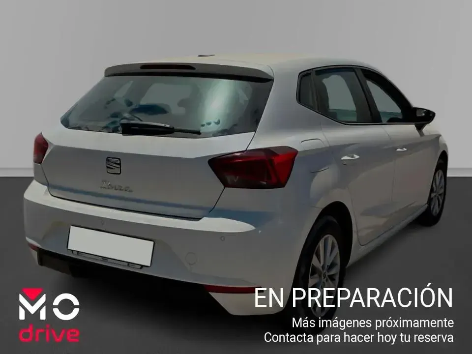 Usado Seat Ibiza Style Plus 110 CV (80 kW) 2022 Utilitario