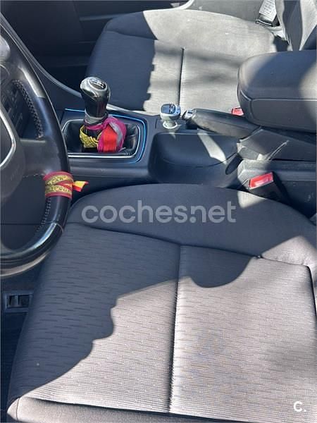 Usado Audi A4 130 CV (95 kW) 2007 Azul Familiar