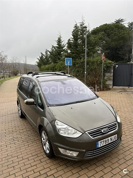 Usado Ford Galaxy Titanium 140 CV (102 kW) 2012 Beige Monovolumen